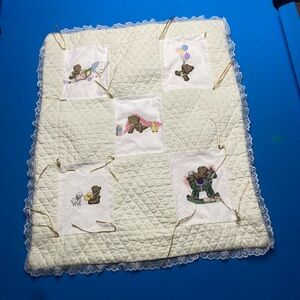 Vintage Charming Cream Stamped Cross Stitch Teddy Bear Quilt